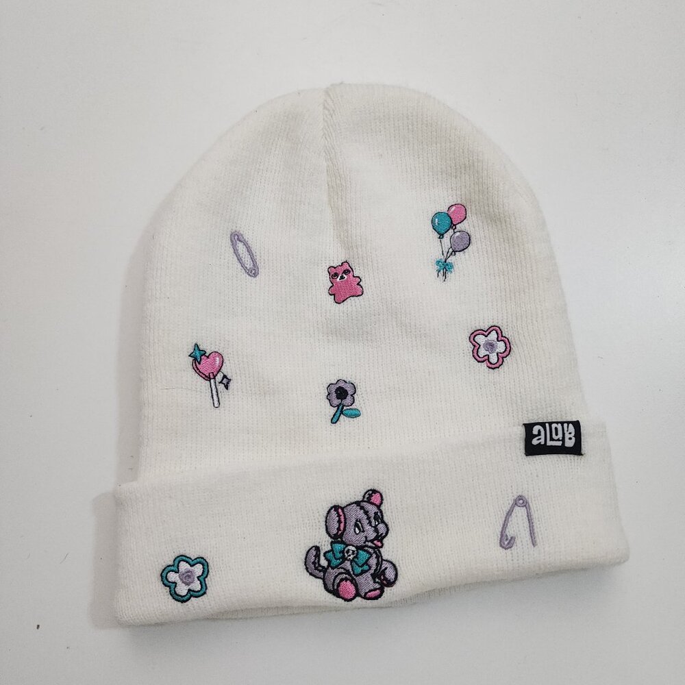 A.LAB Ellison Keepsake White Beanie Hat Embroidered